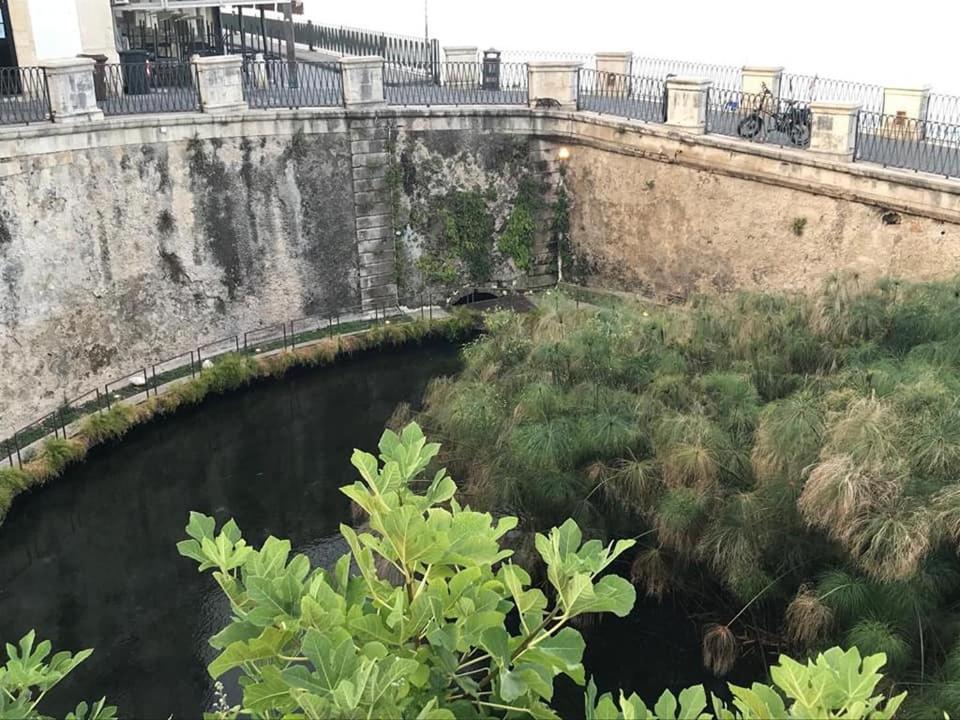 B&B Al Teatro Συρακούσες Εξωτερικό φωτογραφία